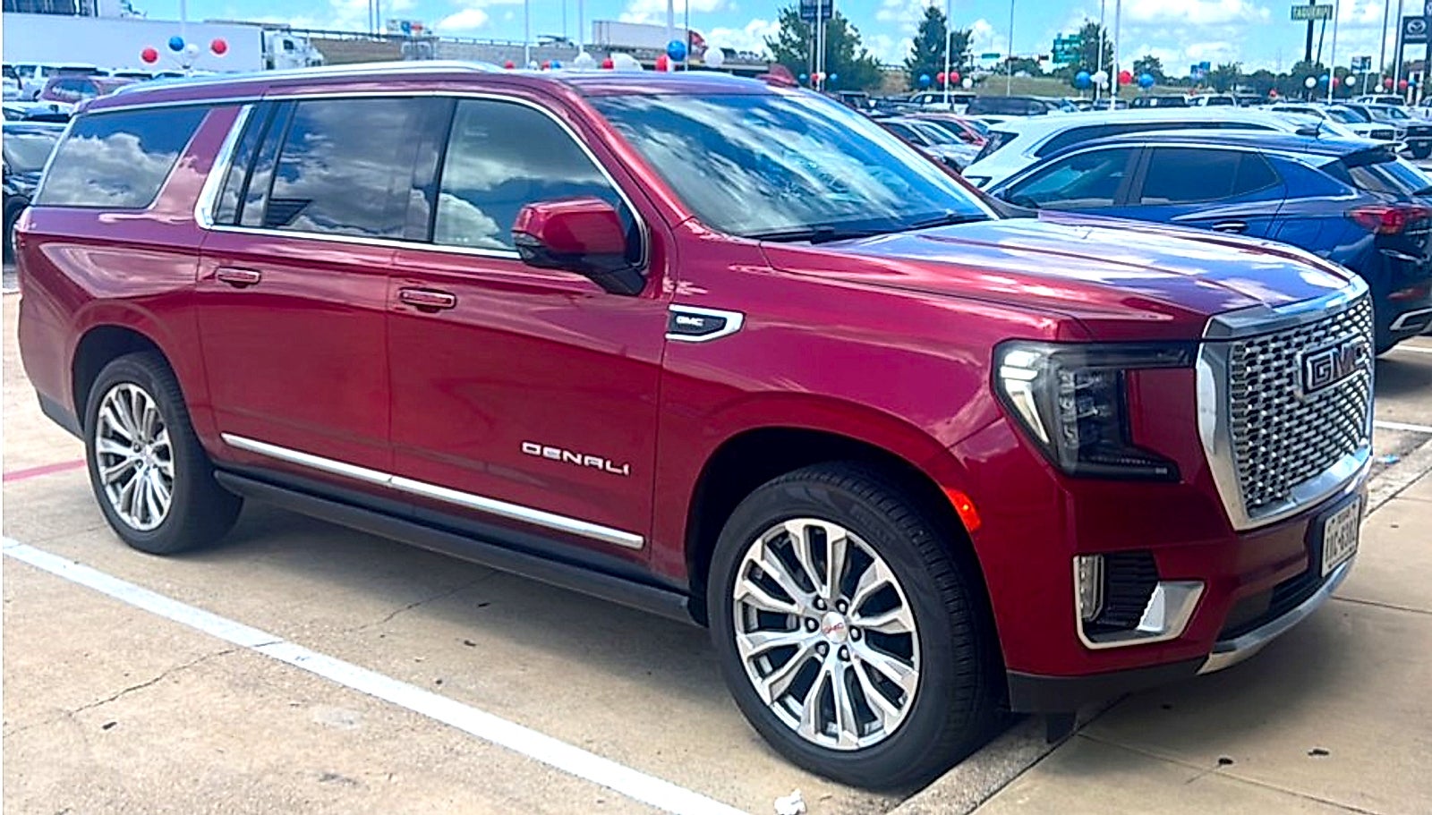 2022 GMC Yukon XL Denali