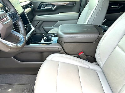 2025 GMC Yukon Elevation