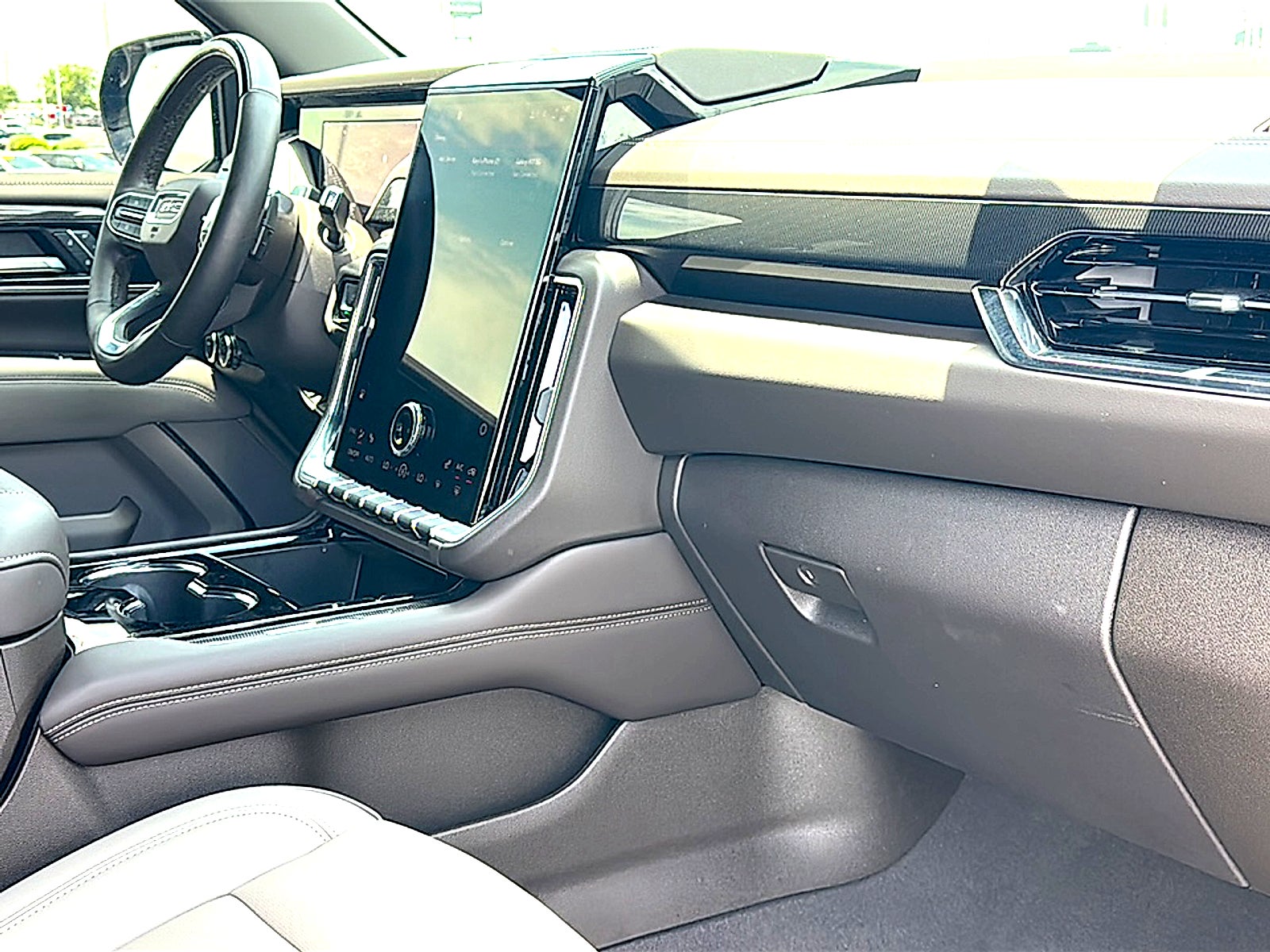 2025 GMC Yukon Elevation