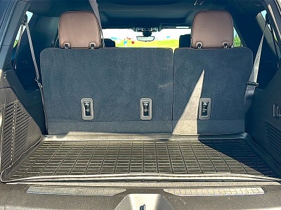 2021 Chevrolet Suburban High Country