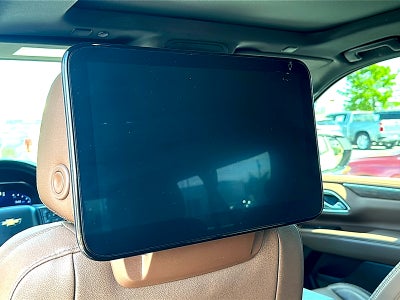 2023 Chevrolet Suburban High Country