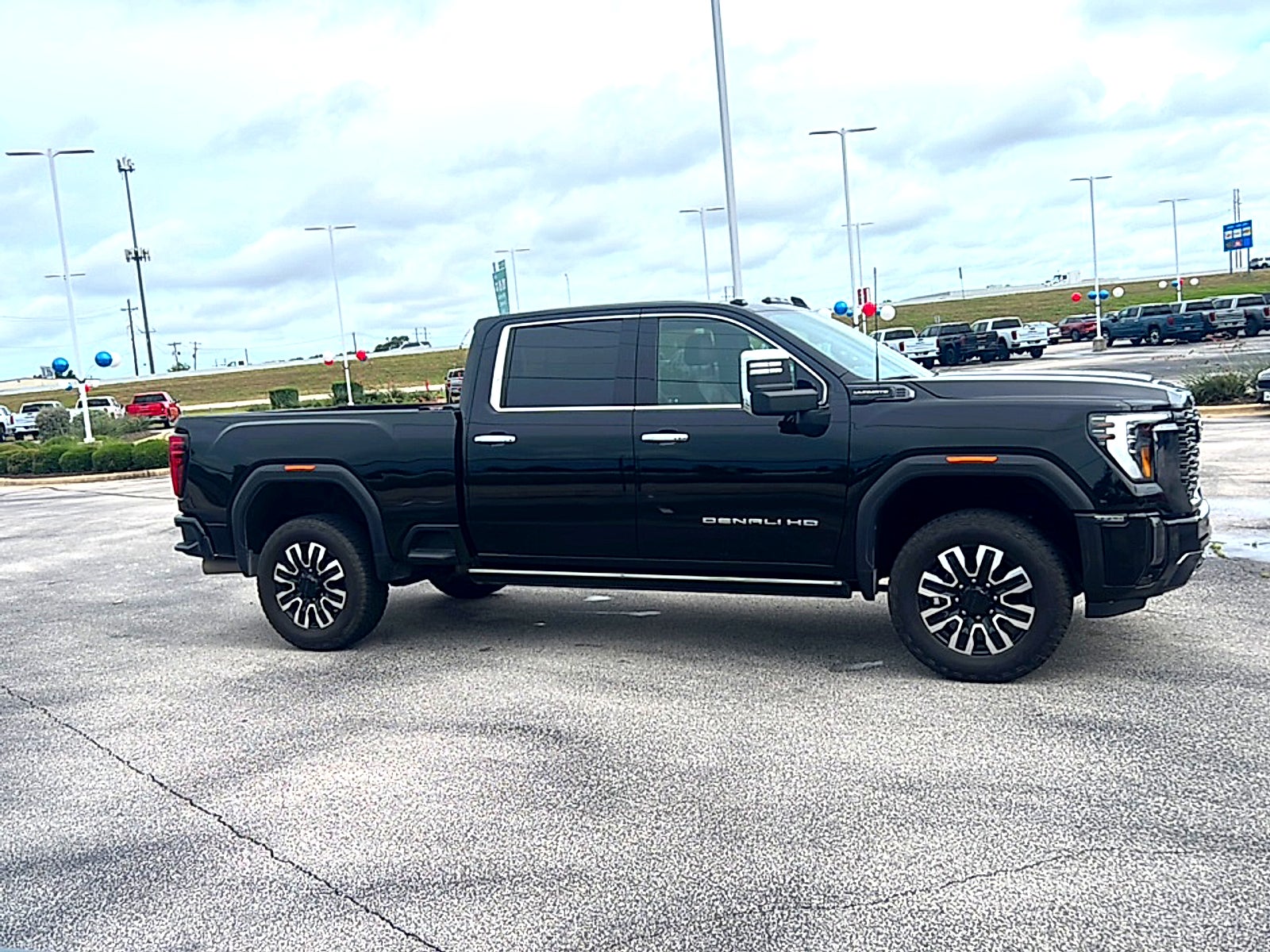 2024 GMC Sierra 2500 HD Denali Ultimate