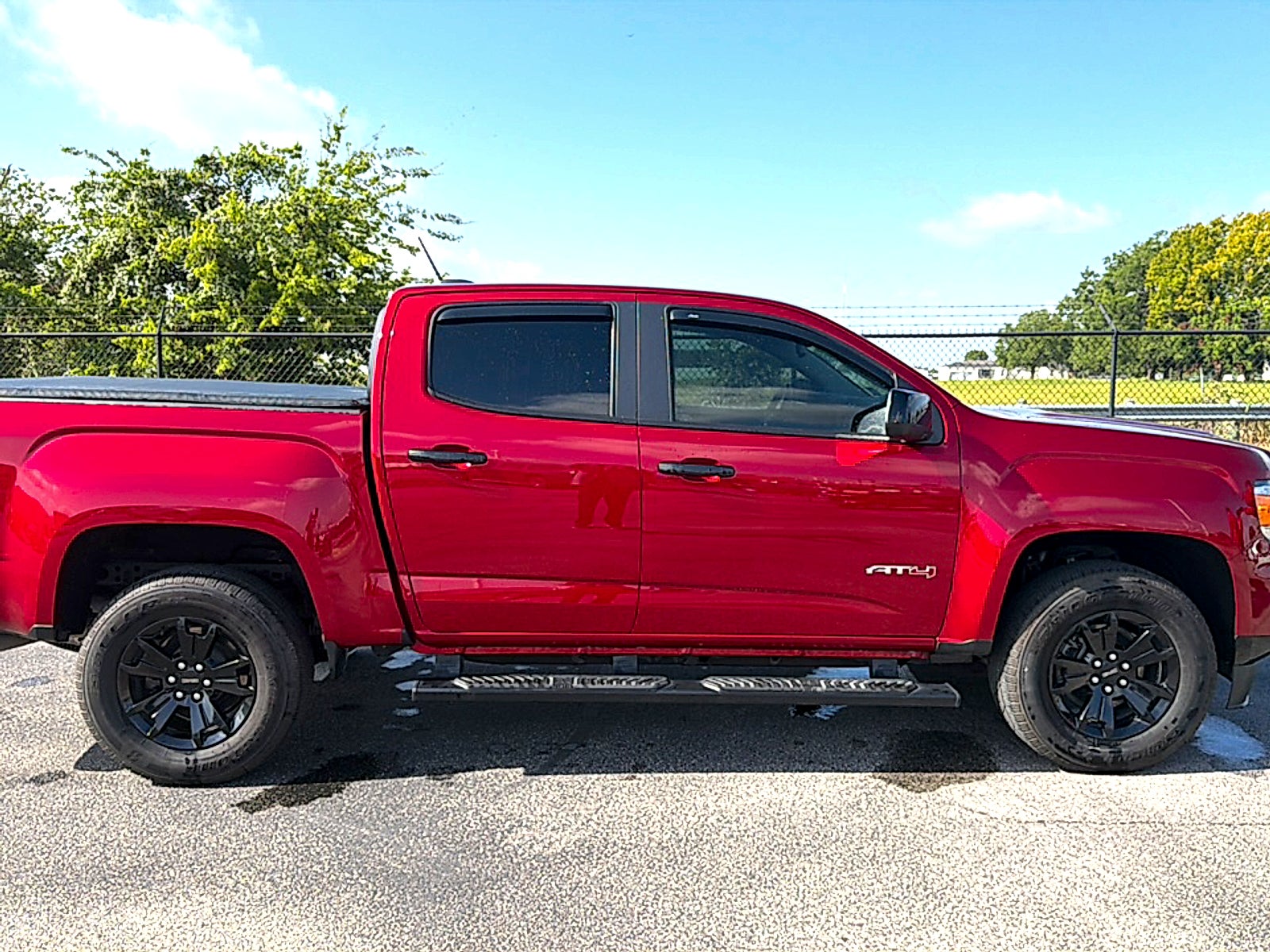 2021 GMC Canyon 4WD AT4 w/Leather