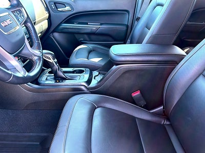 2022 GMC Canyon AT4 - Leather