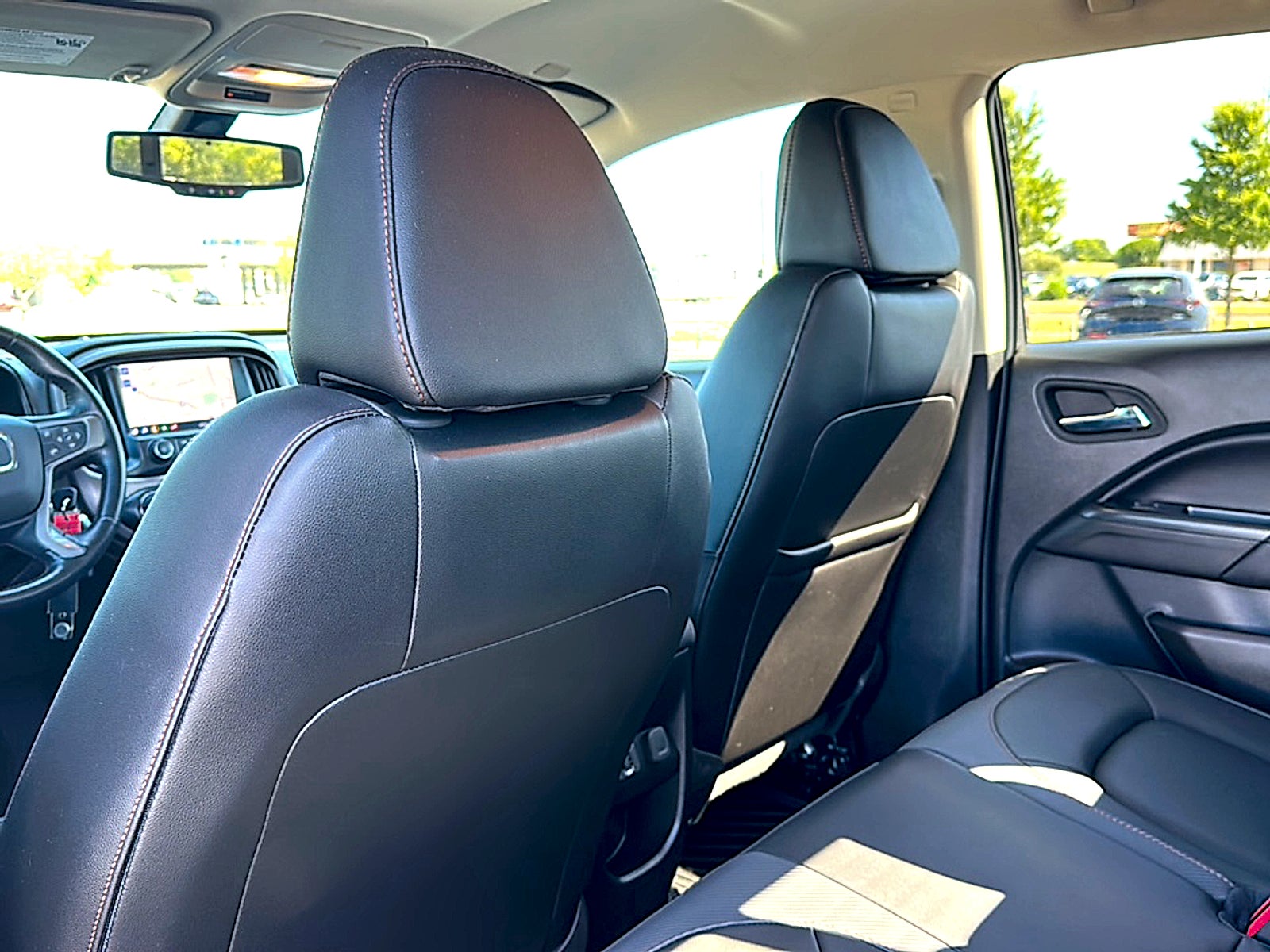 2022 GMC Canyon AT4 - Leather