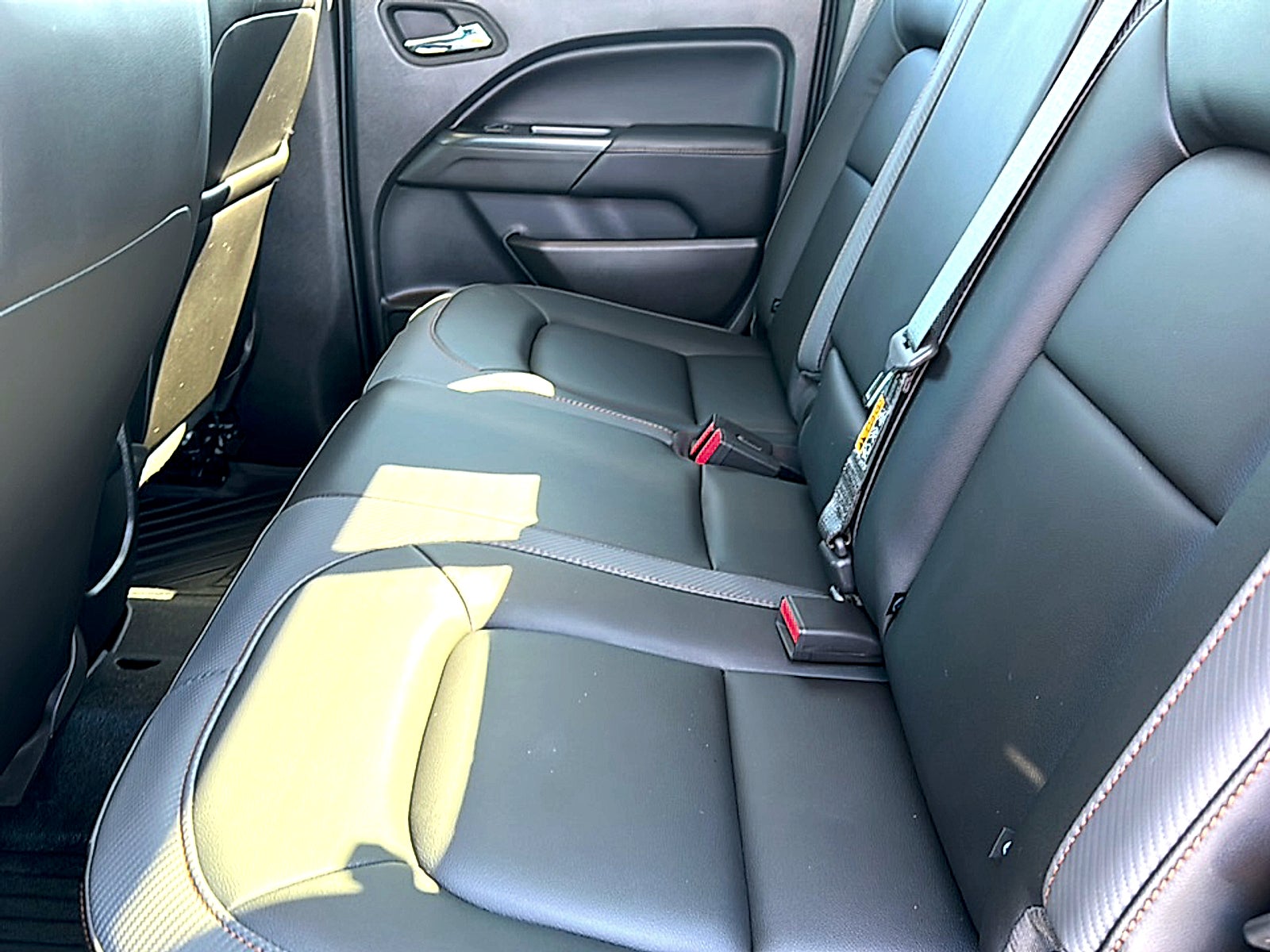 2022 GMC Canyon AT4 - Leather