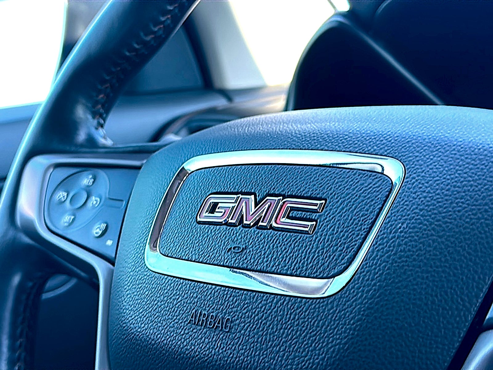2022 GMC Canyon AT4 - Leather