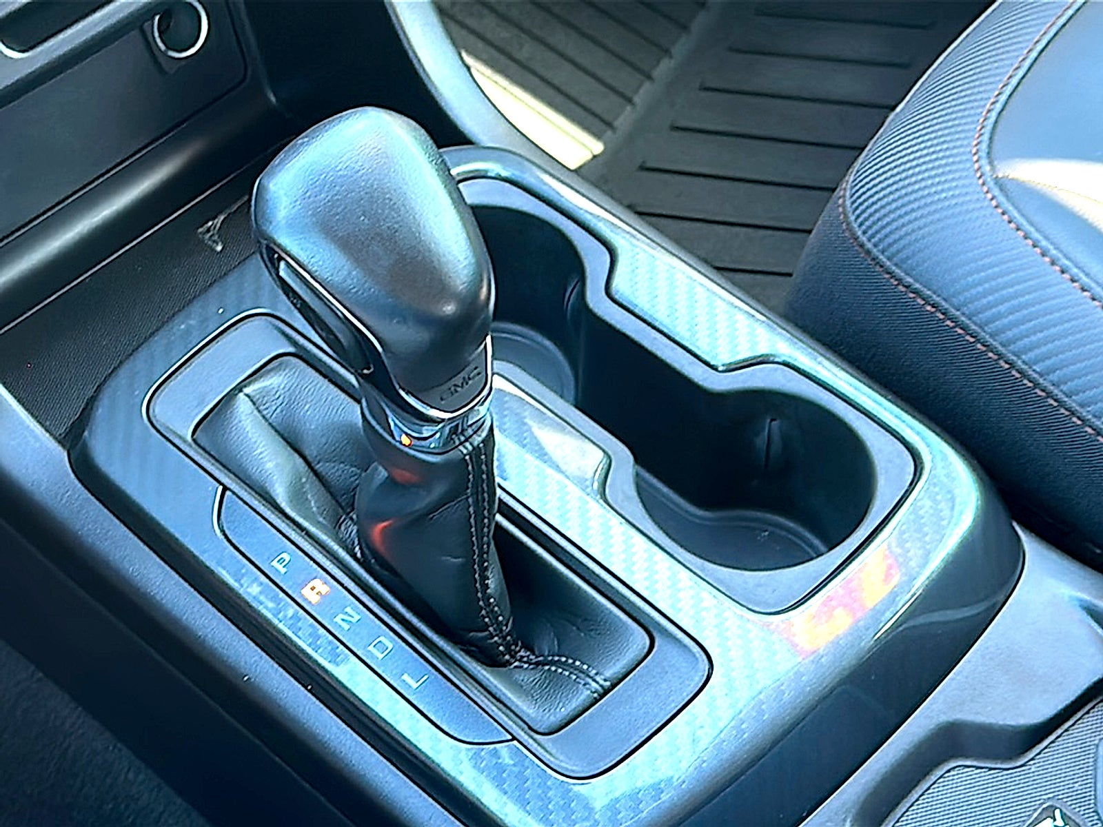 2022 GMC Canyon AT4 - Leather