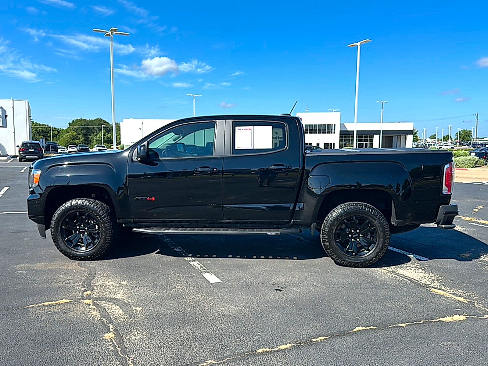 2022 GMC Canyon AT4 - Leather
