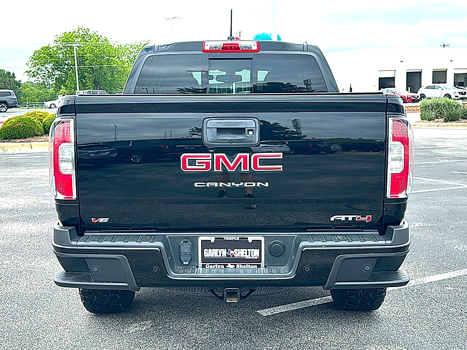 2022 GMC Canyon AT4 - Leather