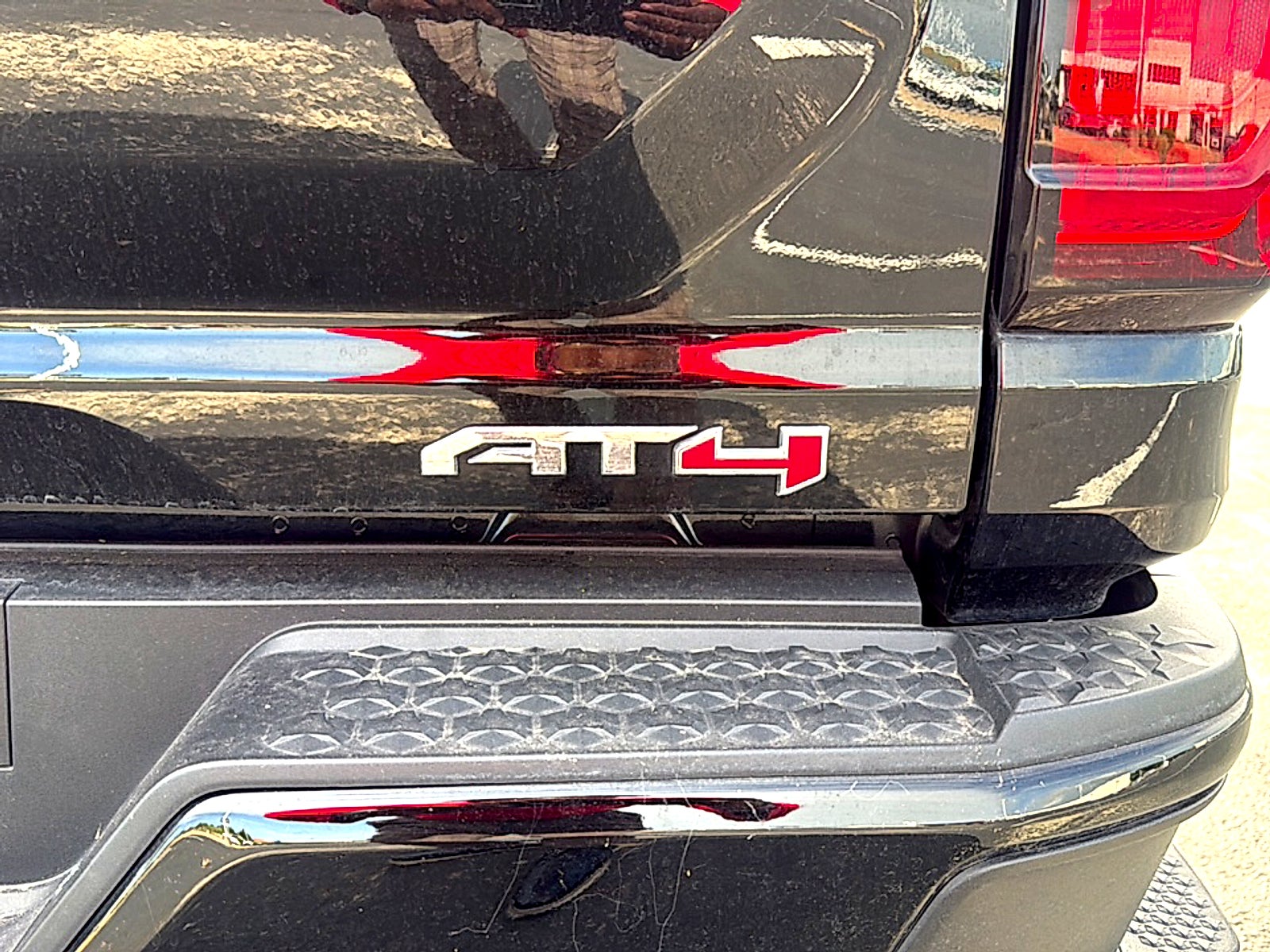 2024 GMC Canyon AT4