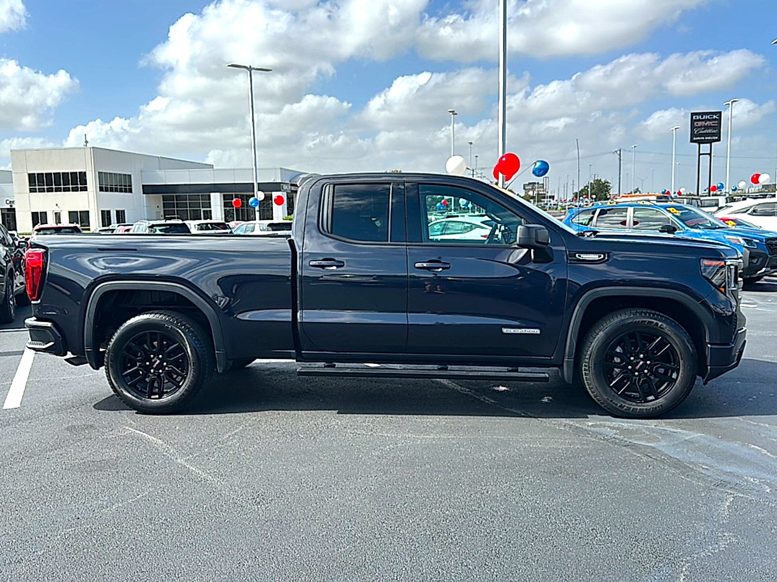 2025 GMC Sierra 1500 Elevation