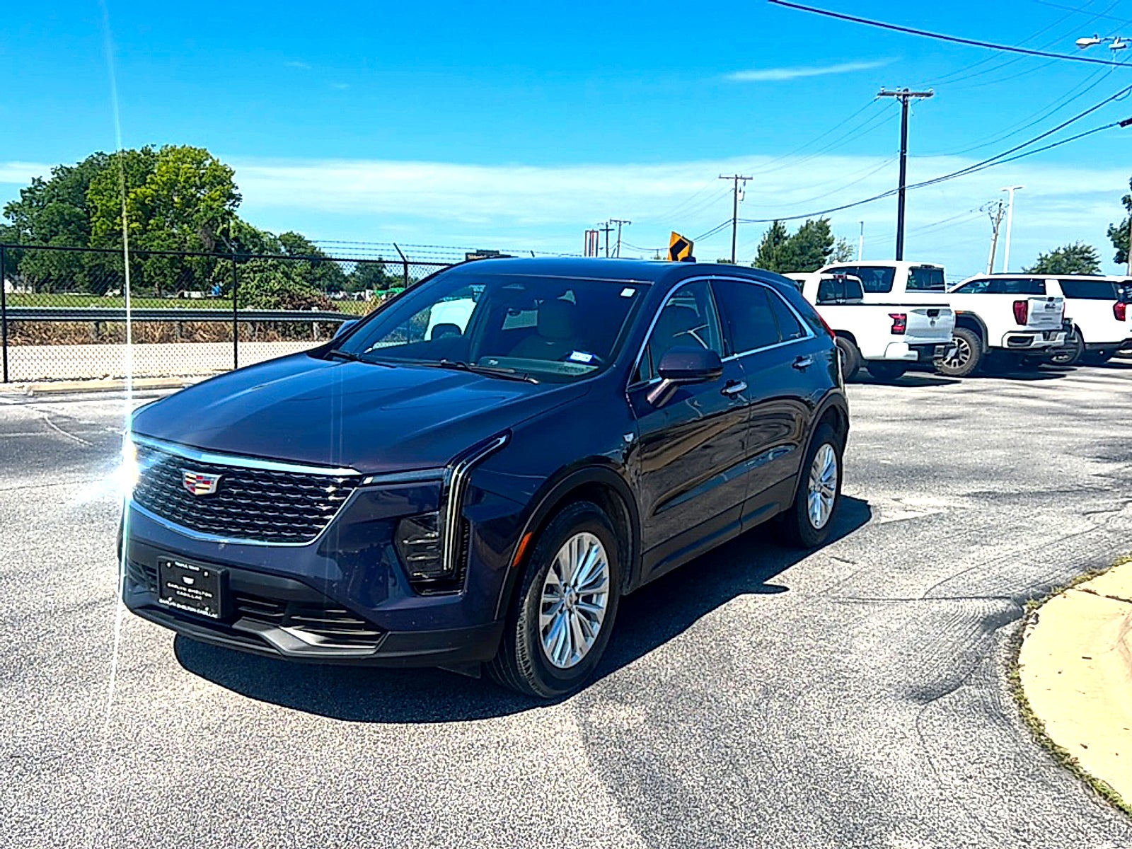 2024 Cadillac XT4 Luxury
