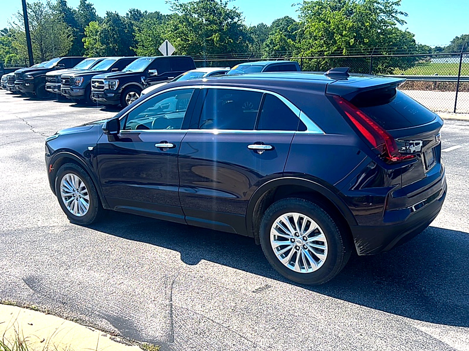 2024 Cadillac XT4 Luxury