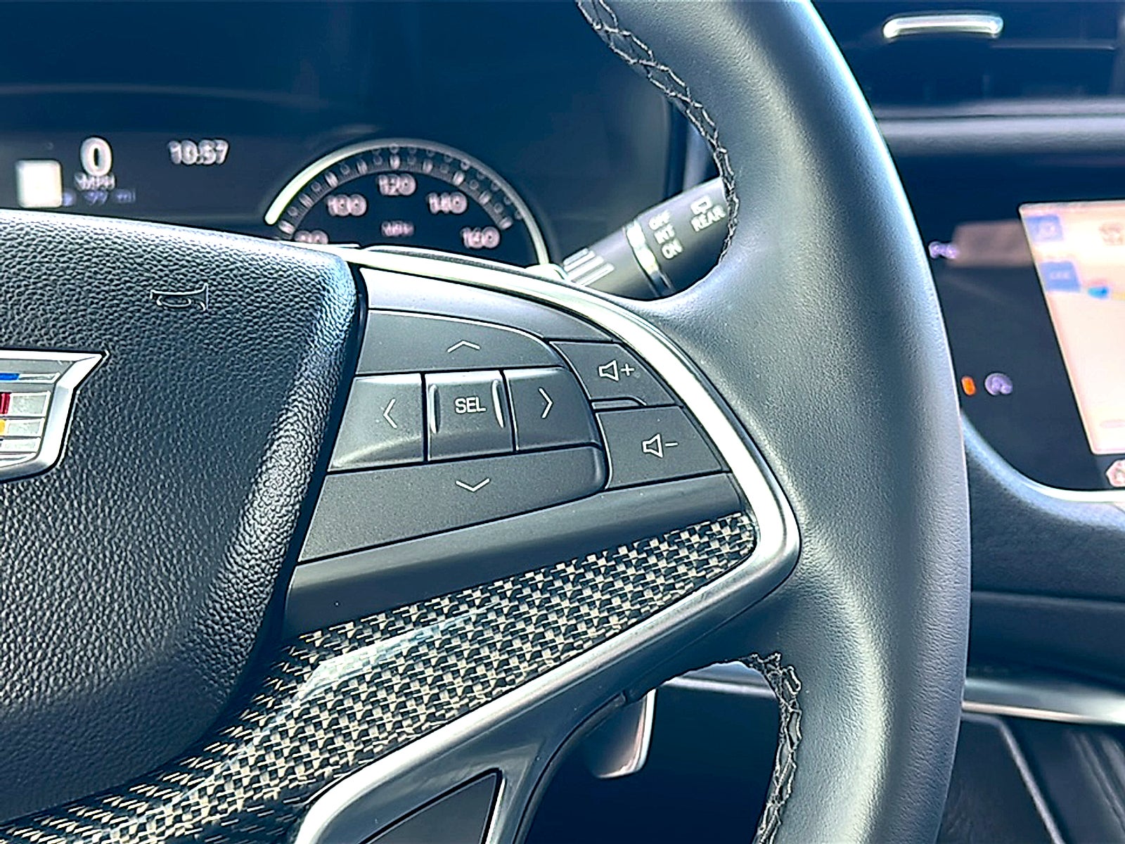 2025 Cadillac XT5 Sport