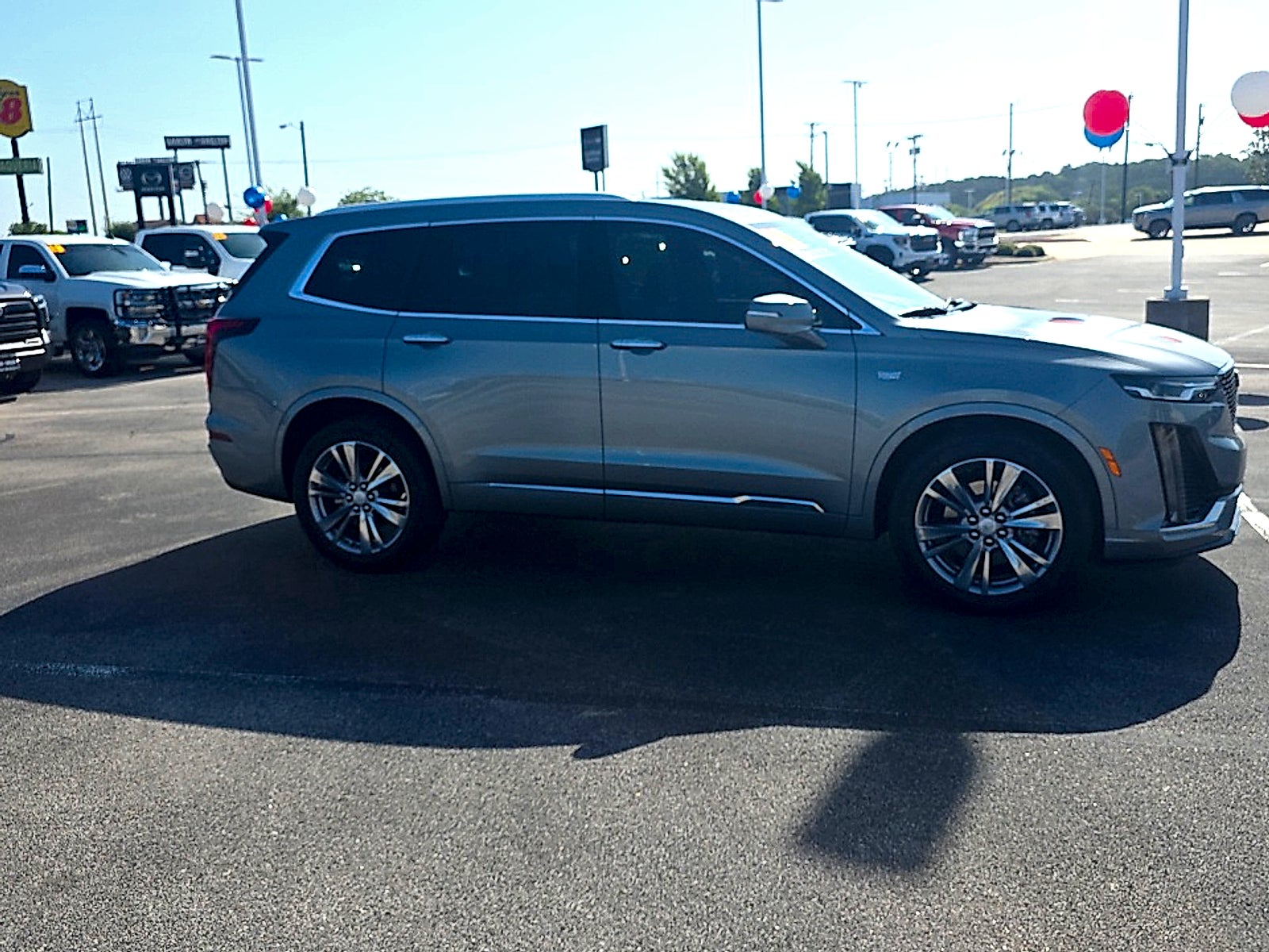 2024 Cadillac XT6 Premium Luxury