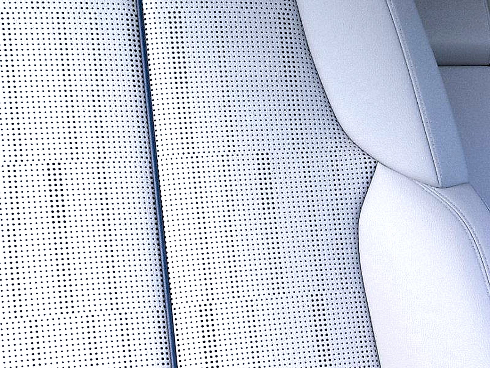 2025 Cadillac LYRIQ Luxury 1