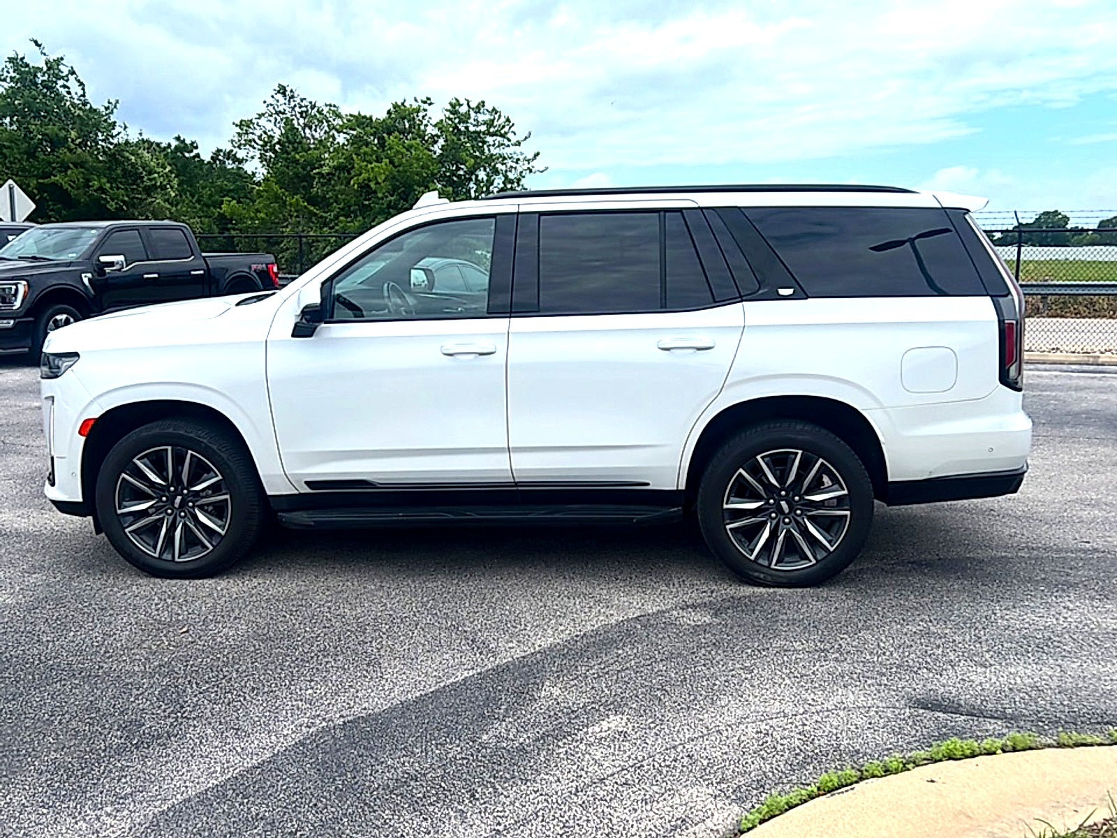 2021 Cadillac Escalade Sport