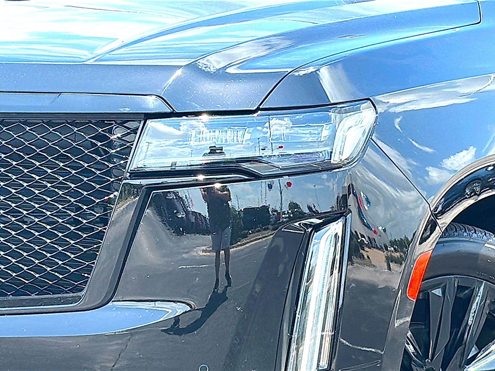 2023 Cadillac Escalade Sport
