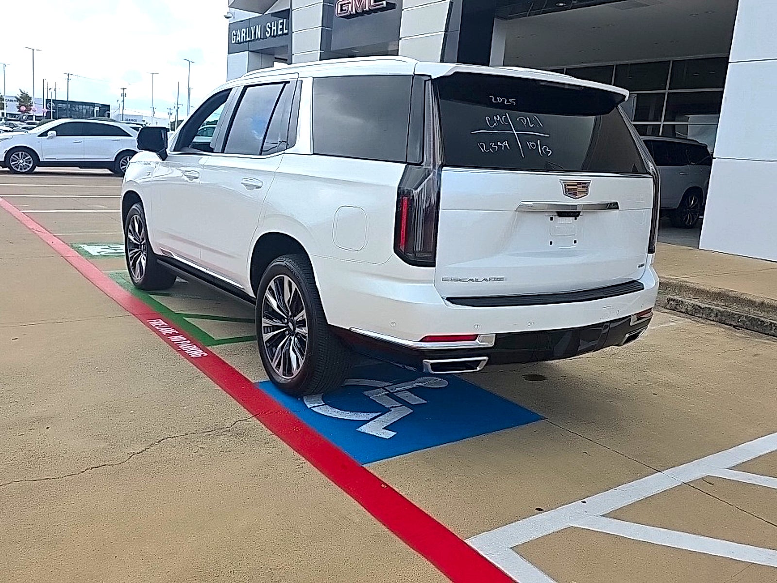 2025 Cadillac Escalade Premium Luxury