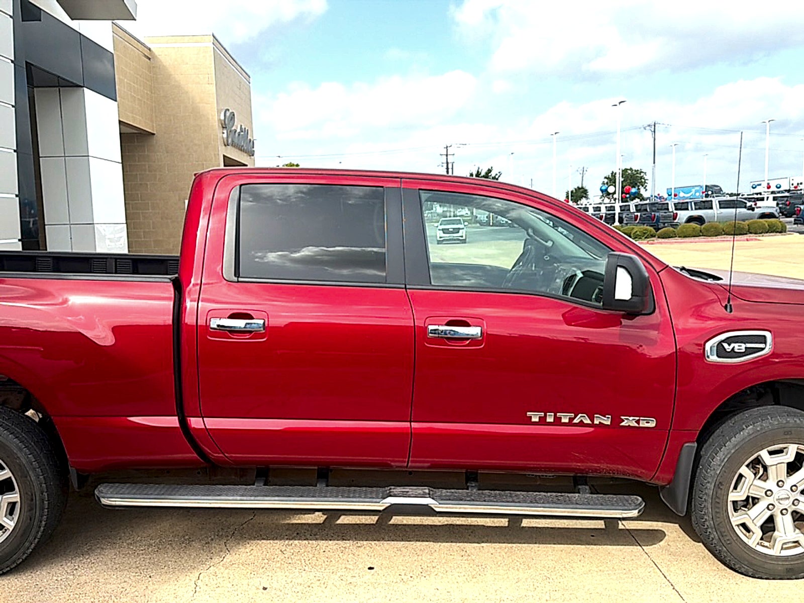 2018 Nissan TITAN XD SV Gas