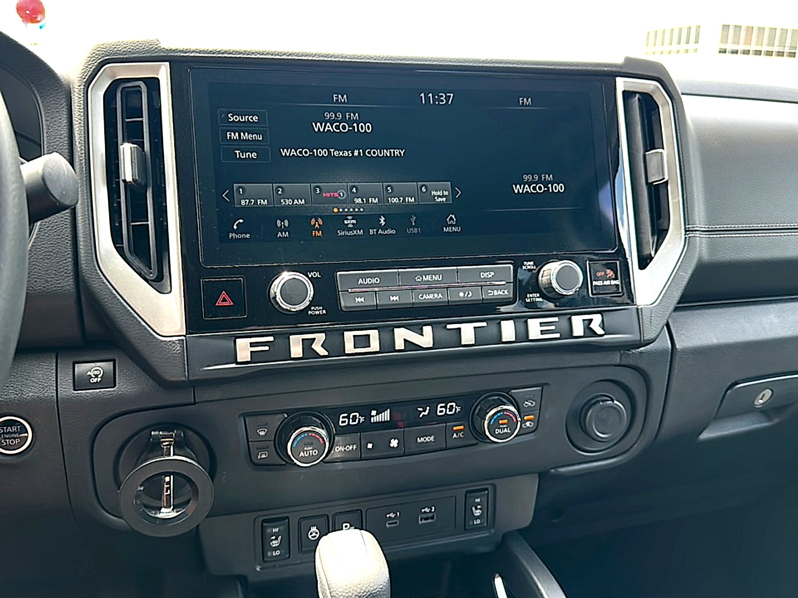 2025 Nissan Frontier Crew Cab SV 4x2