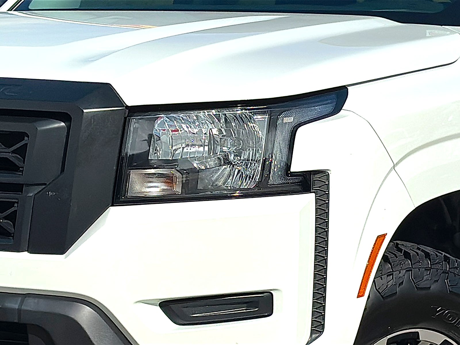 2024 Nissan Frontier Crew Cab S 4x4