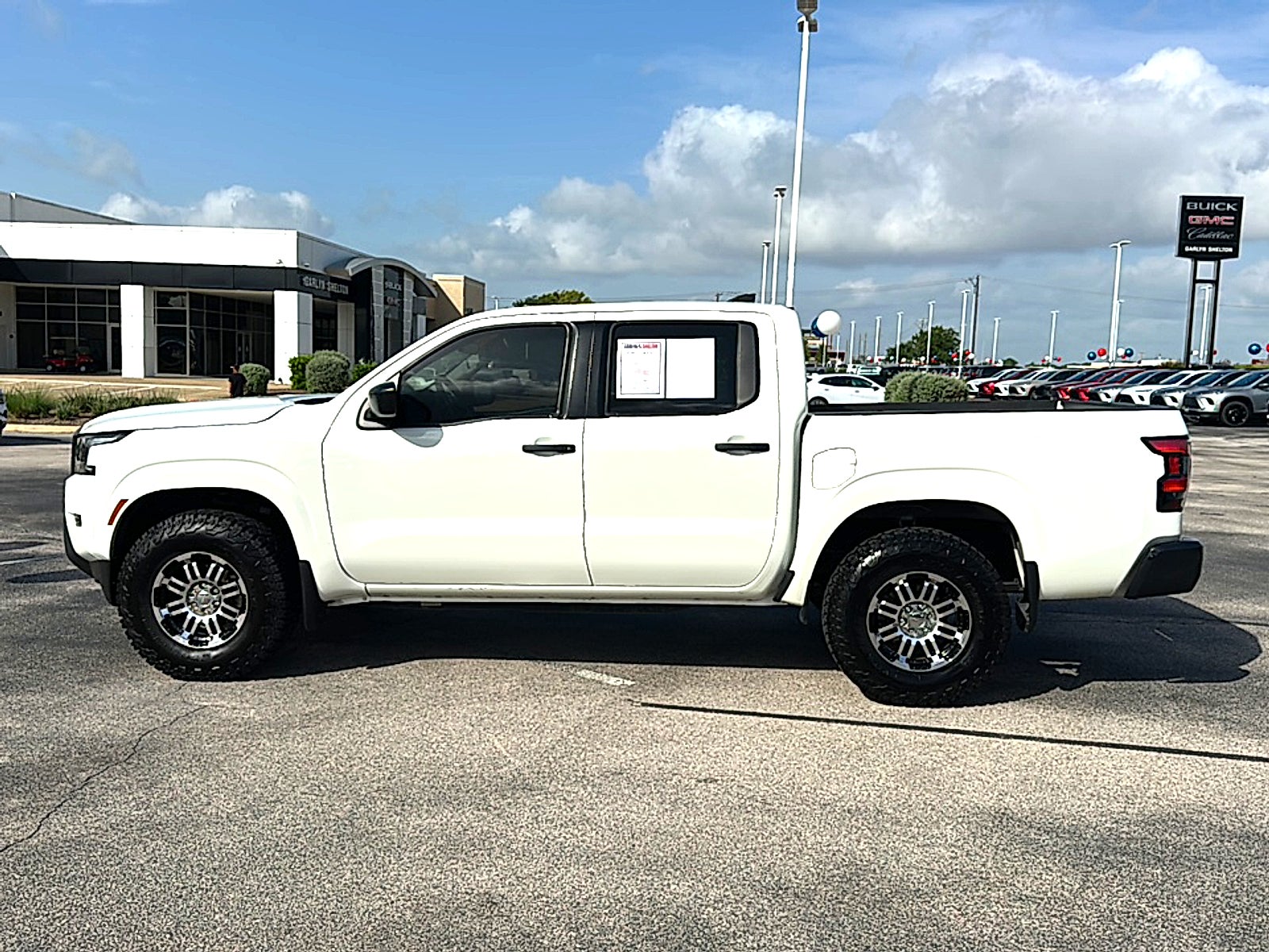 2024 Nissan Frontier Crew Cab S 4x4