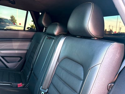 2022 Volkswagen Atlas Cross Sport 3.6L V6 SEL Premium R-Line
