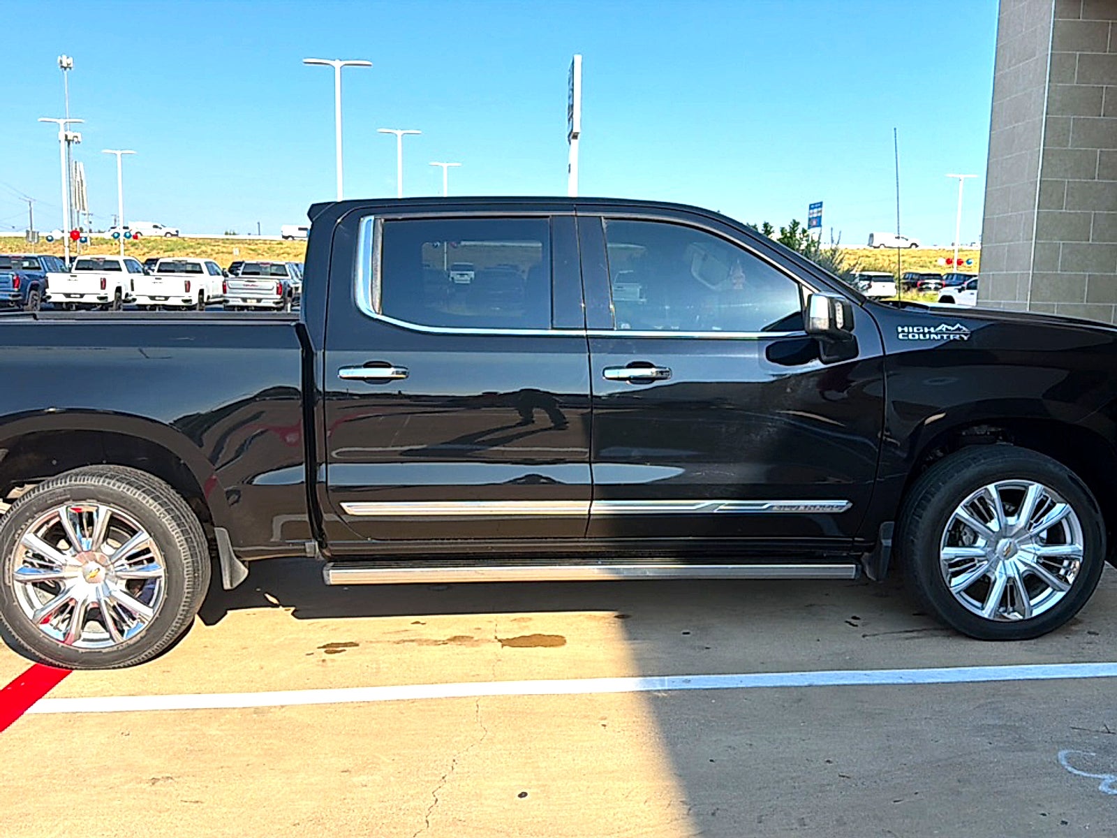 2023 Chevrolet Silverado 1500 High Country