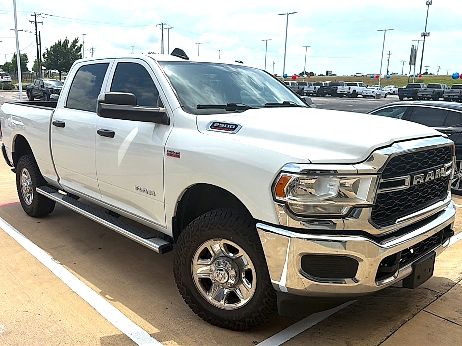 2020 RAM 2500 Tradesman Crew Cab 4x4 6'4" Box