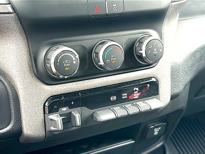 2024 RAM 2500 Tradesman Crew Cab 4x4 6'4" Box