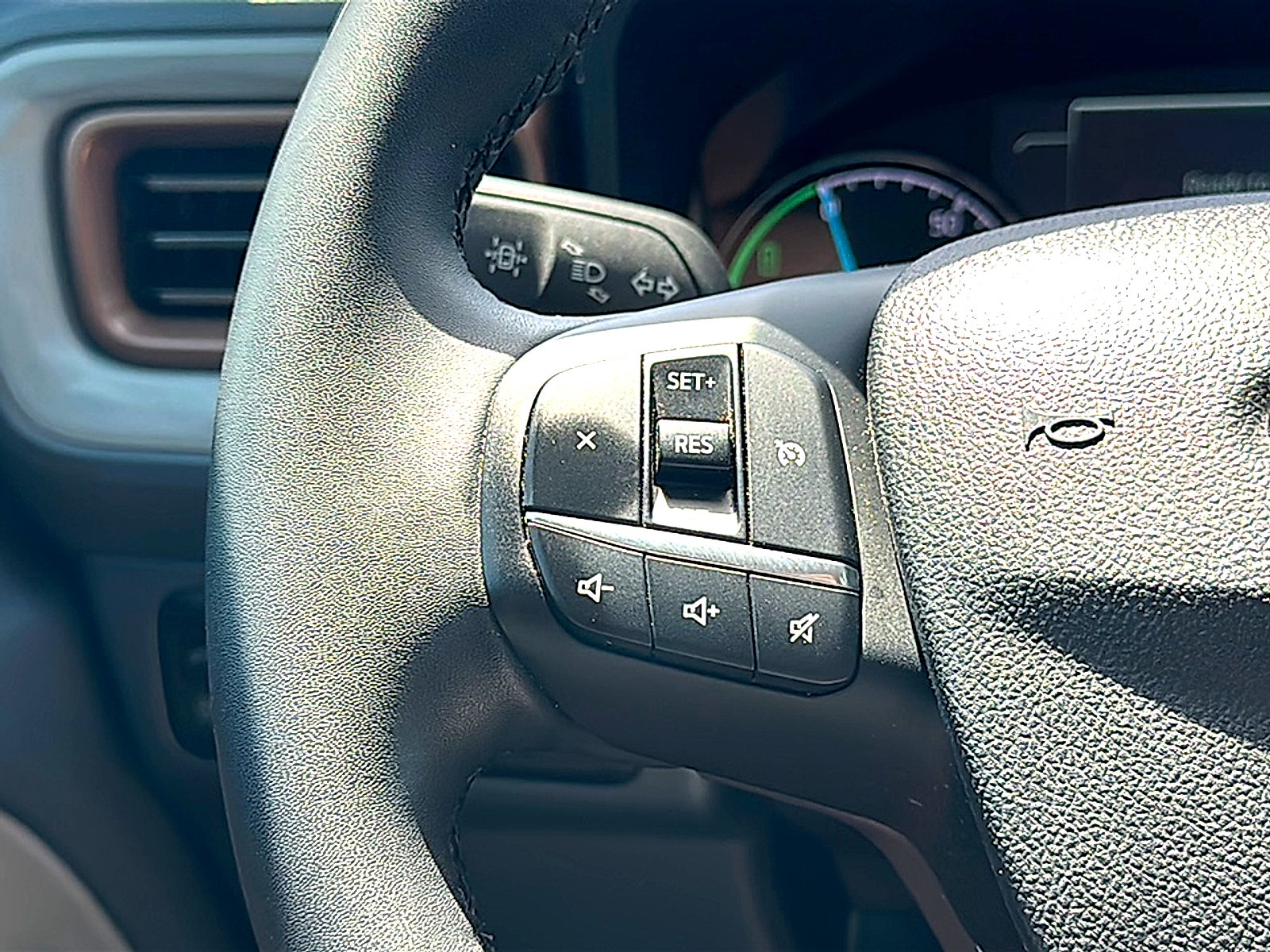 2023 Ford Maverick Lariat