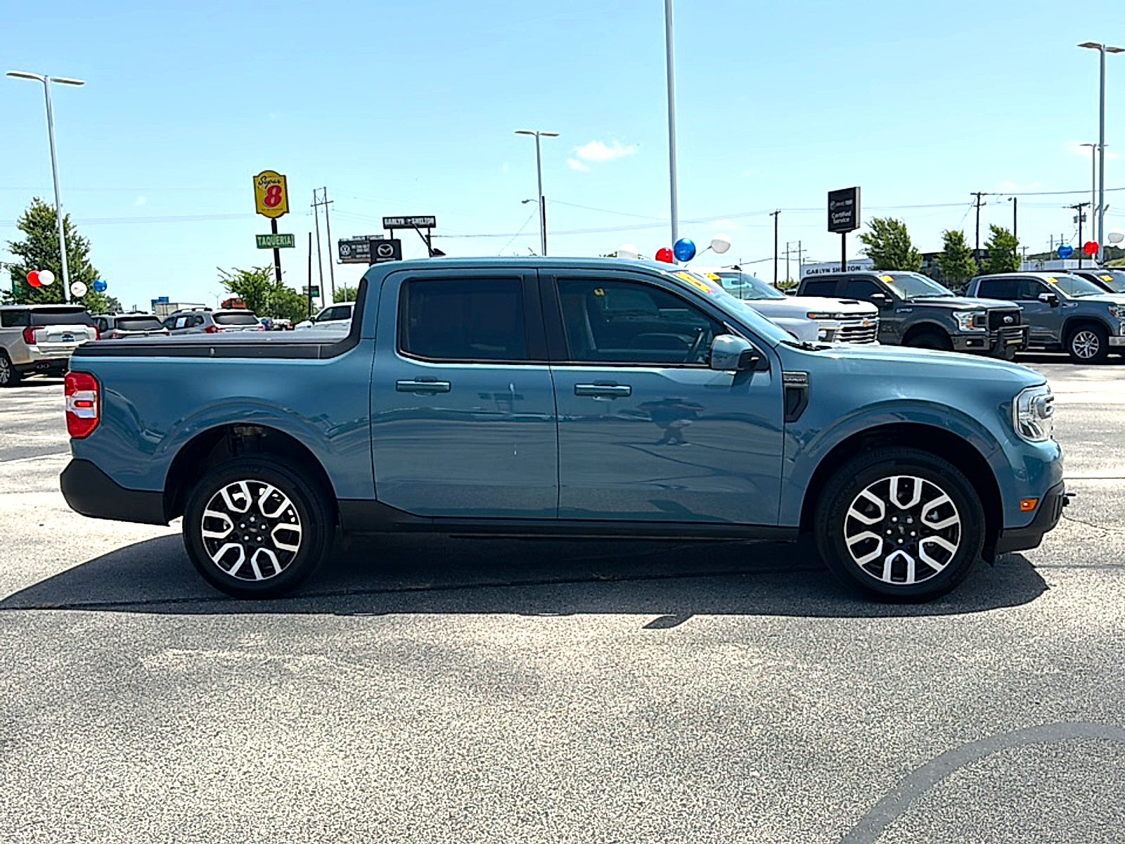 2023 Ford Maverick Lariat