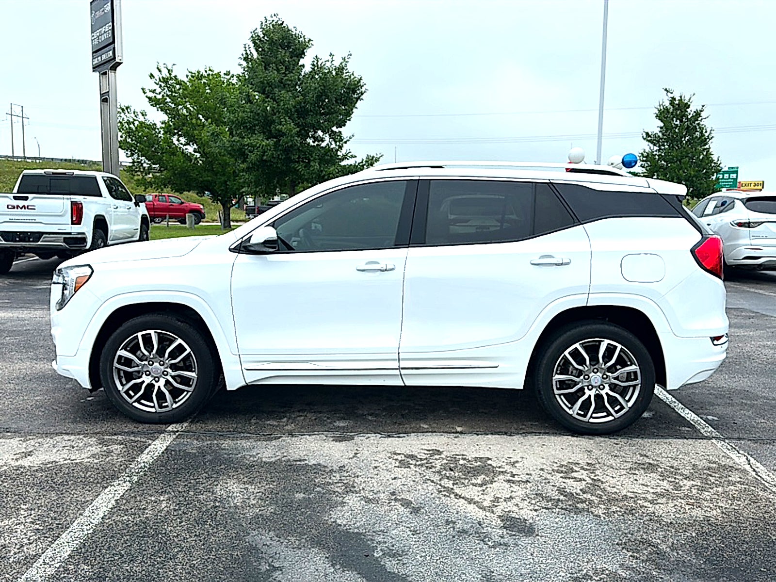 2023 GMC Terrain Denali