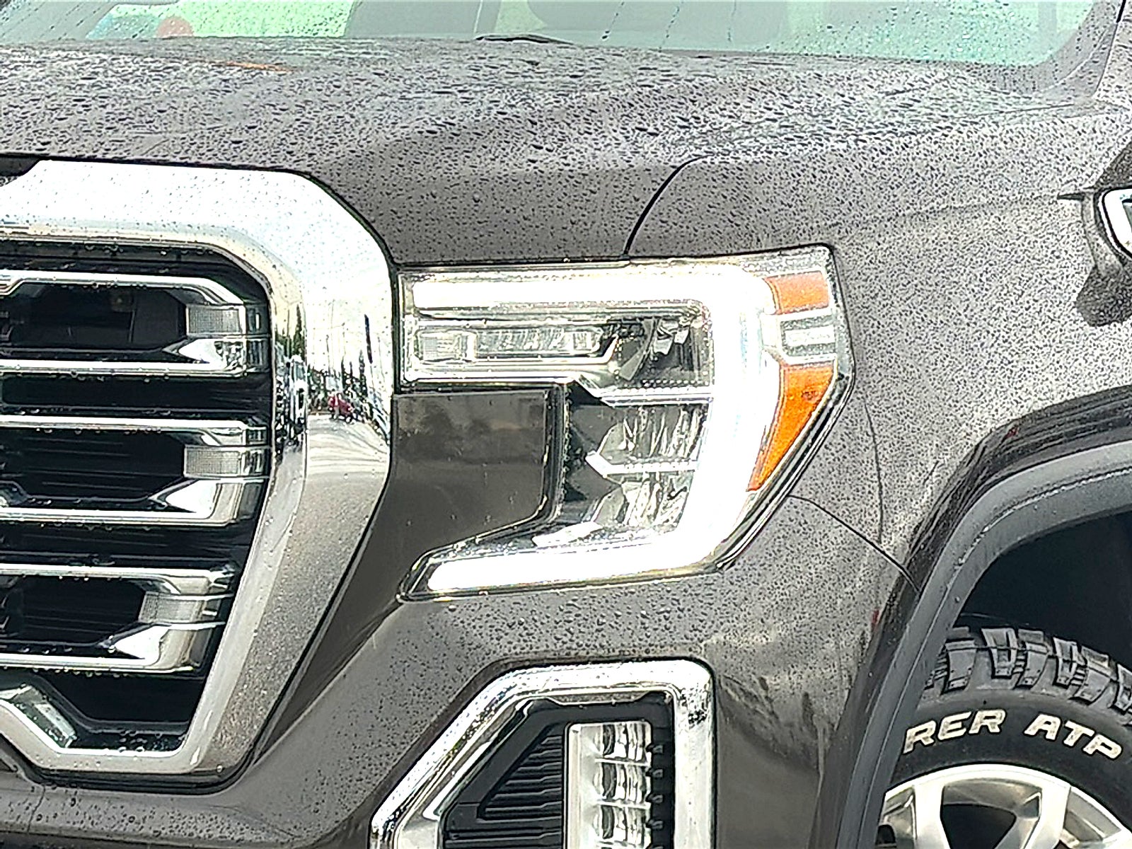 2021 GMC Sierra 1500 SLT