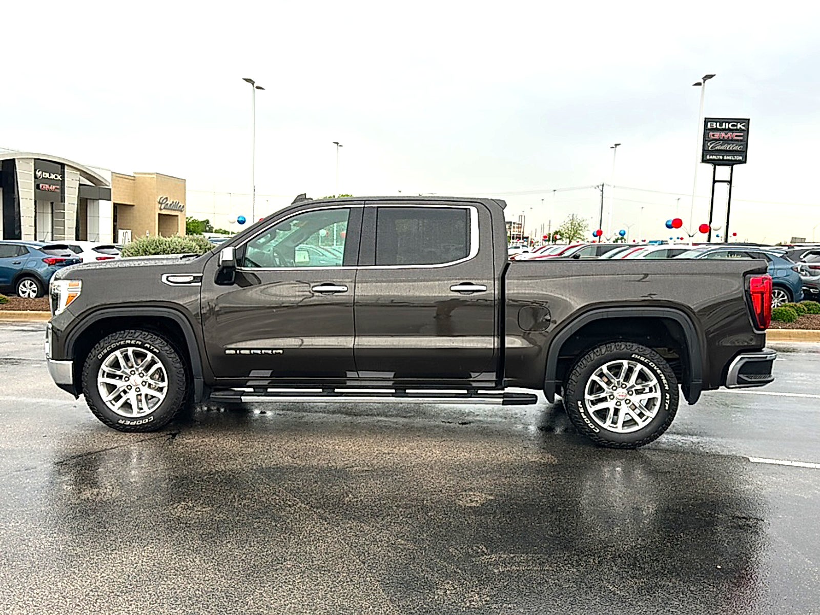 2021 GMC Sierra 1500 SLT