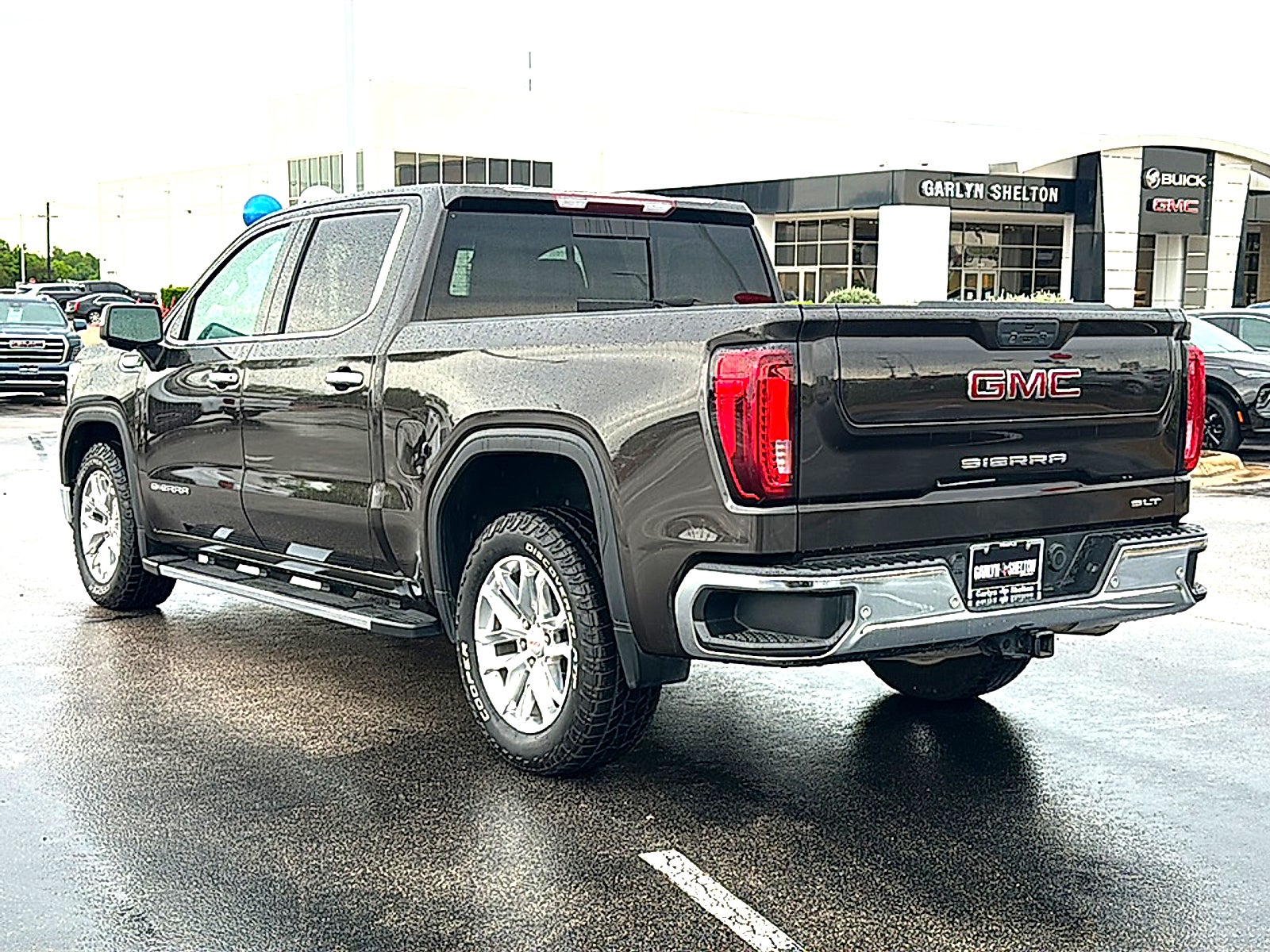 2021 GMC Sierra 1500 SLT