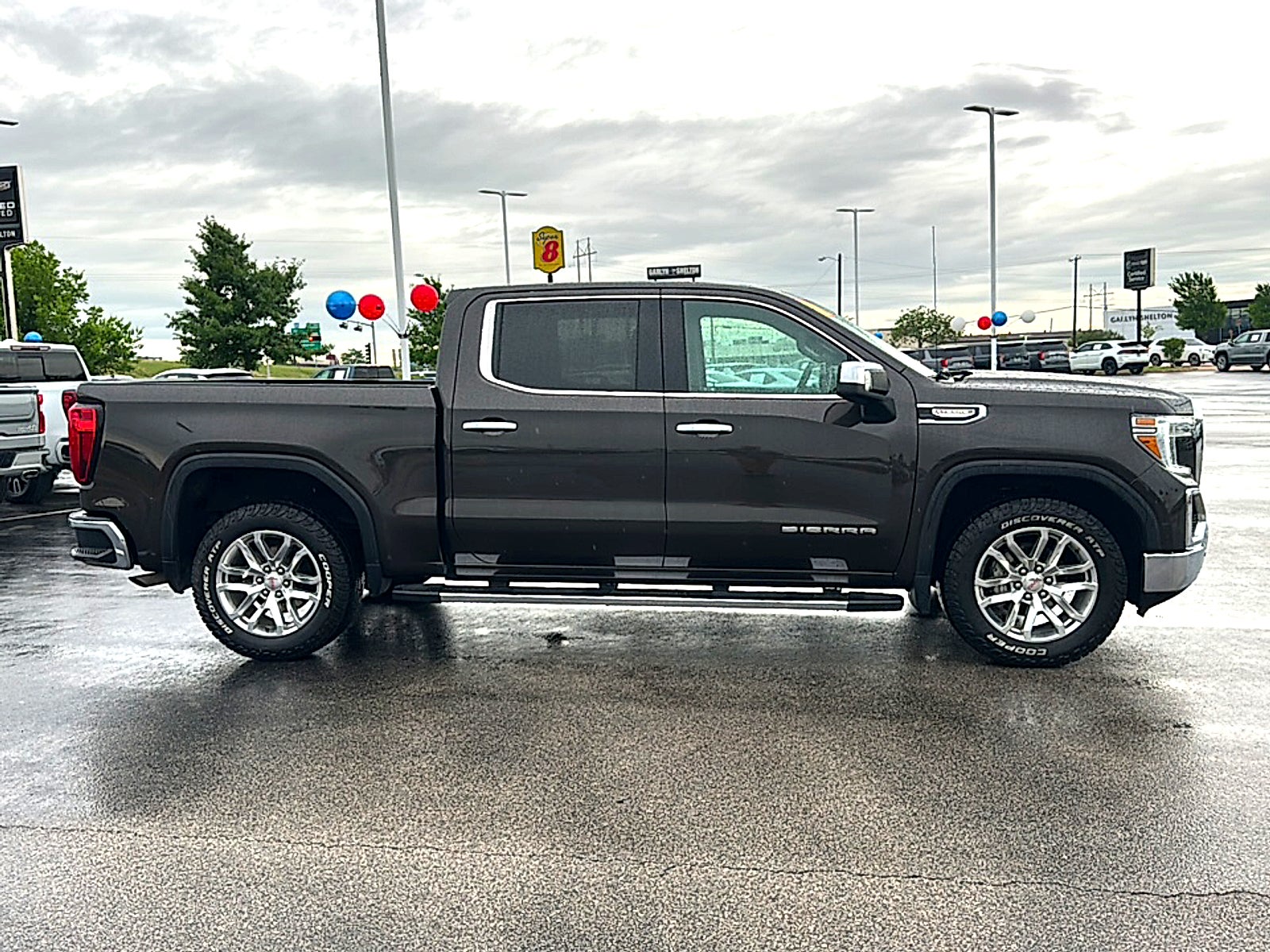 2021 GMC Sierra 1500 SLT