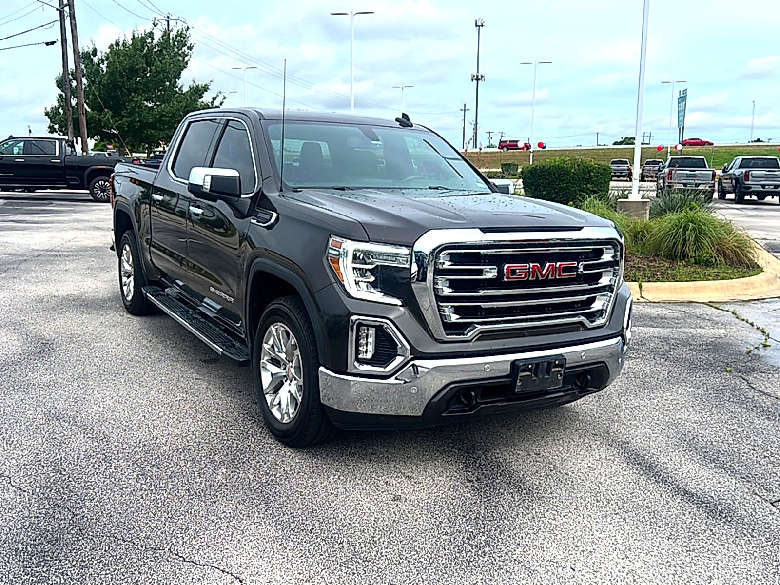 2021 GMC Sierra 1500 SLT