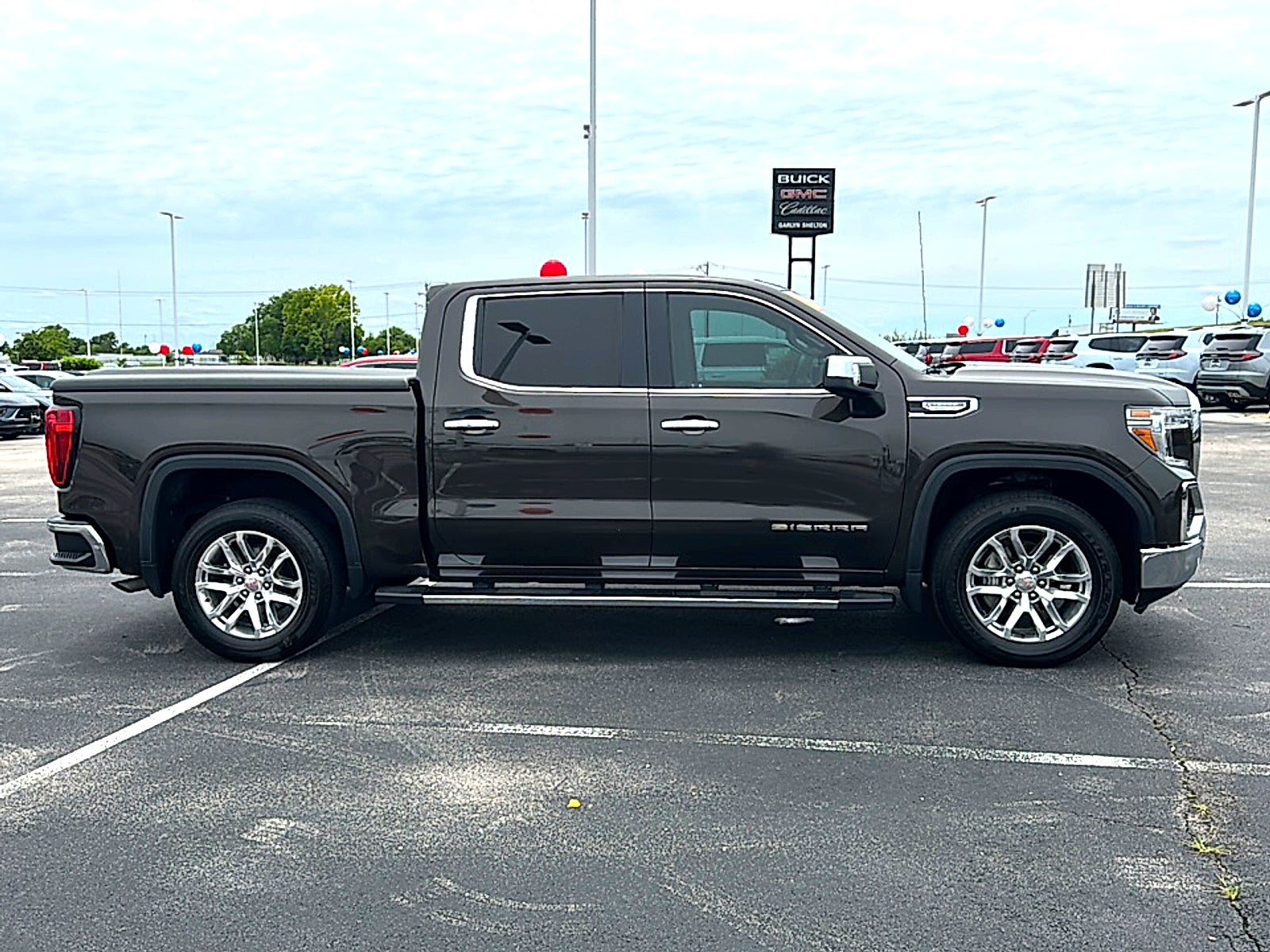 2021 GMC Sierra 1500 SLT