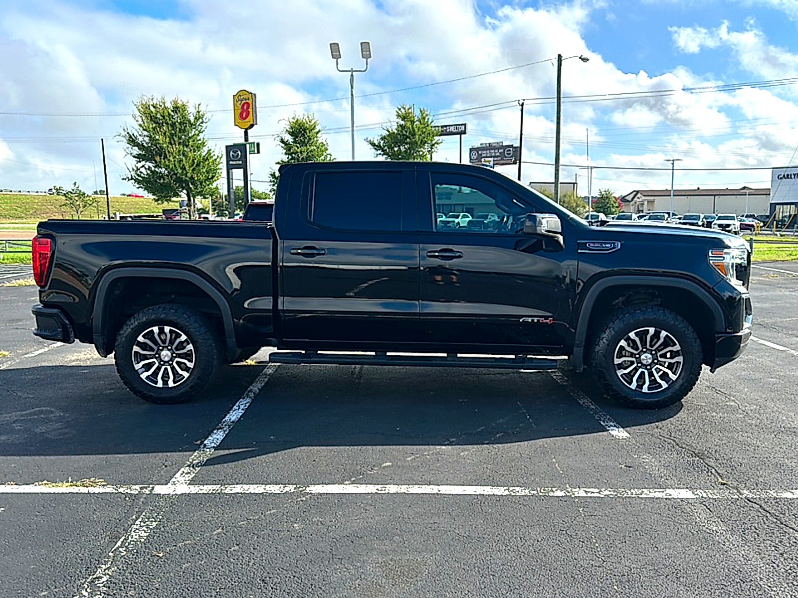 2019 GMC Sierra 1500 AT4