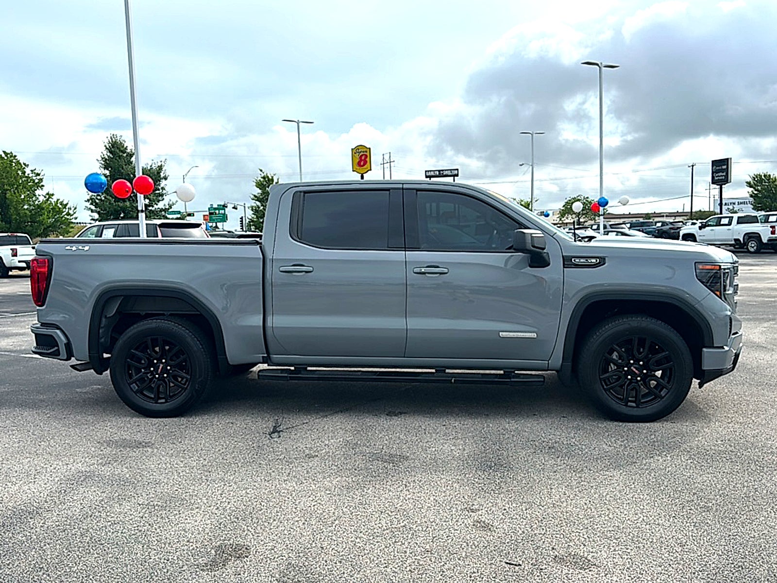 2024 GMC Sierra 1500 Elevation