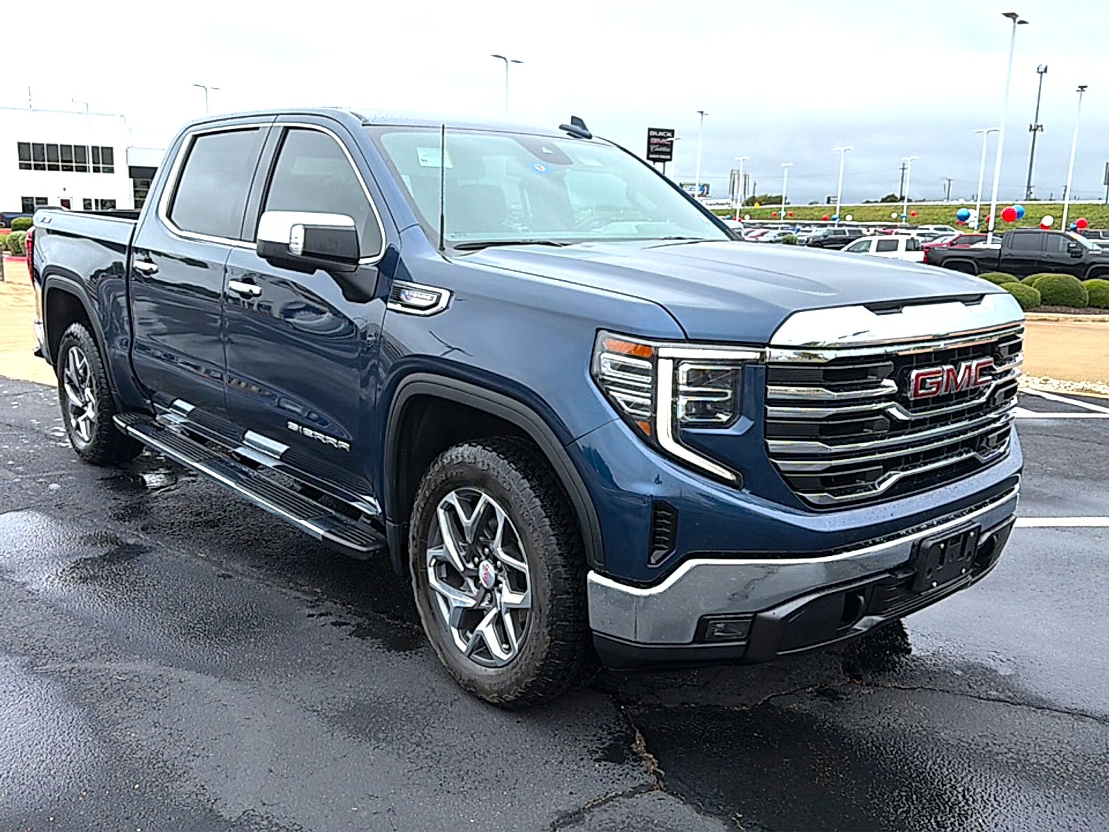 2023 GMC Sierra 1500 SLT