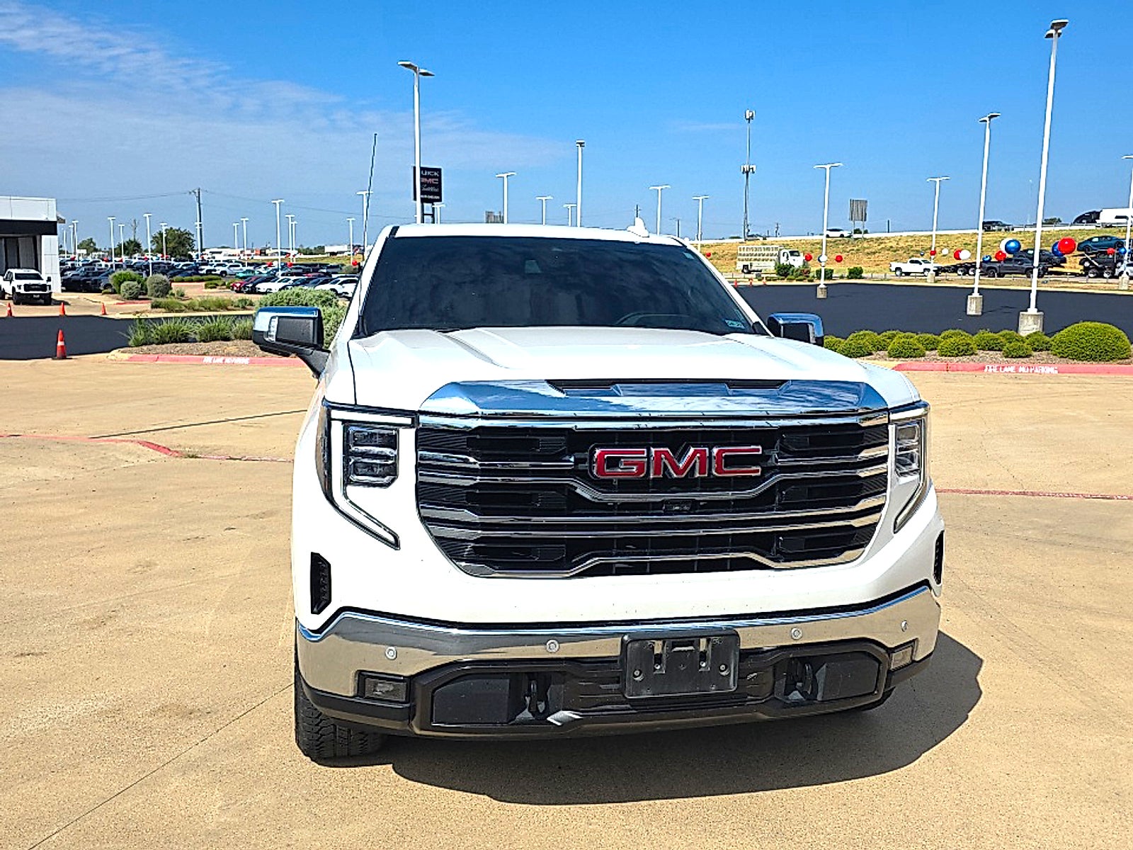 2025 GMC Sierra 1500 SLT