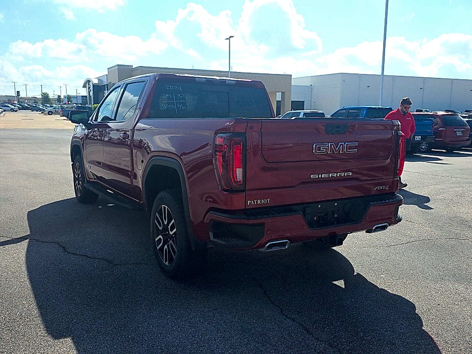 2024 GMC Sierra 1500 AT4