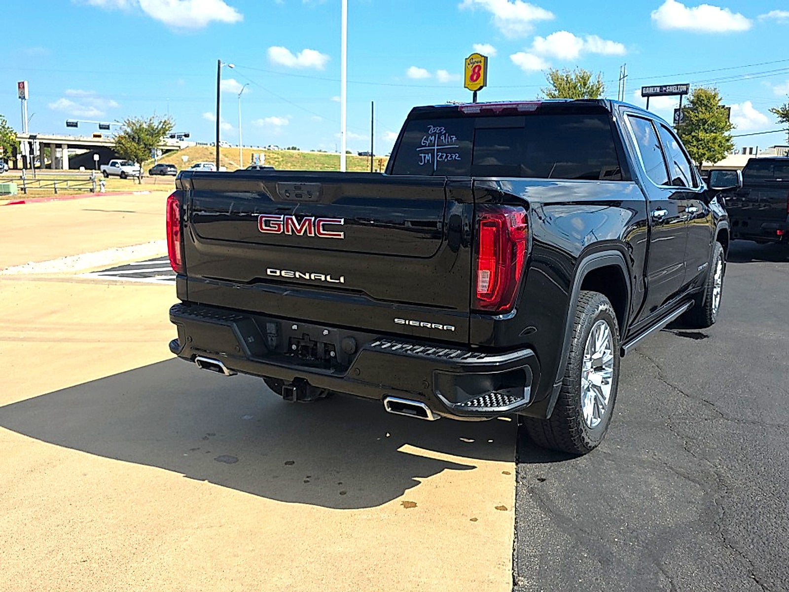 2023 GMC Sierra 1500 Denali