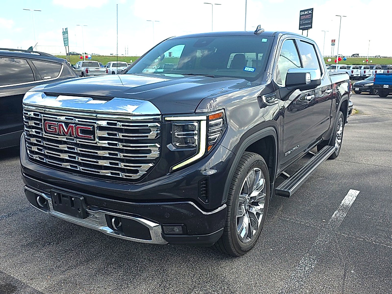 2023 GMC Sierra 1500 Denali