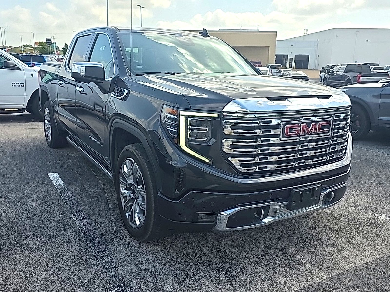 2023 GMC Sierra 1500 Denali
