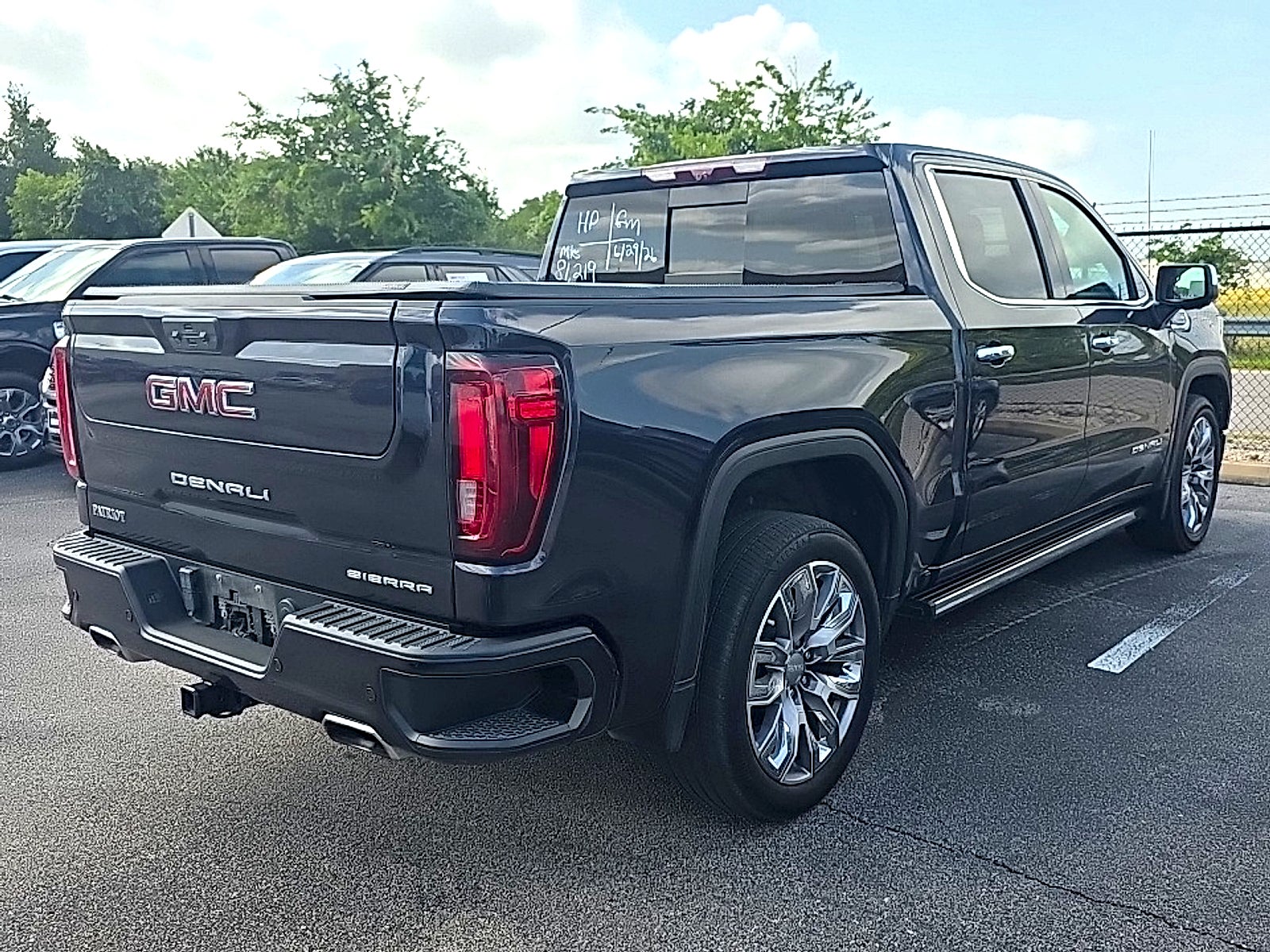 2023 GMC Sierra 1500 Denali